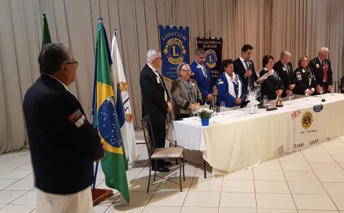 Lions Clube Cuiabá Leste dá posse a nova diretoria AL 2019-2020